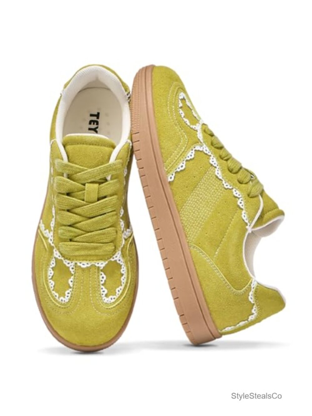 Women's Retro Faux Leather Lace-Up Low Top Sneakers with Scalloped Trim for